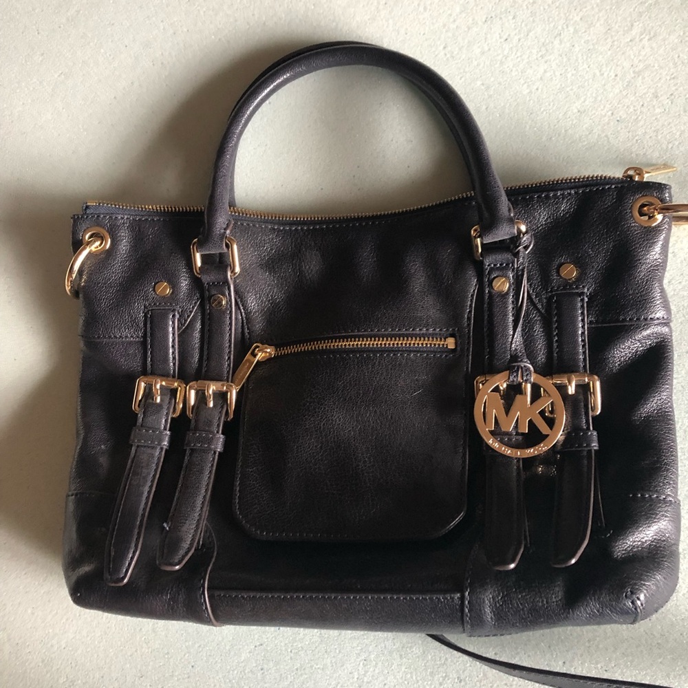 Michael Kors Navy and Gold Shoulder Bag